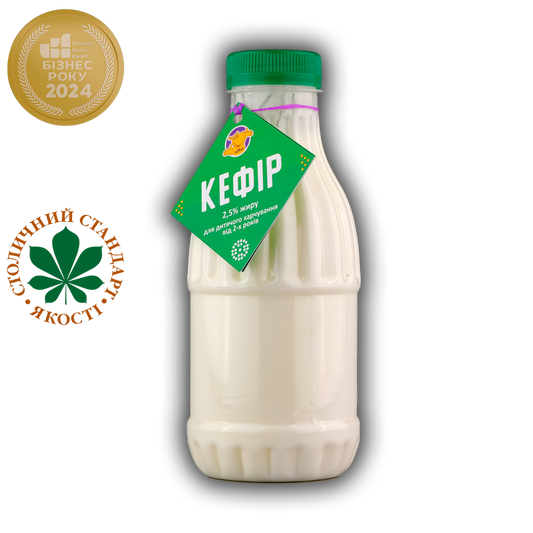 Кефір 2,5% АМА у пляшці (500 г)